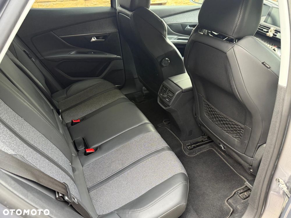 Peugeot 3008 - 6