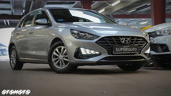 Hyundai i30 1.5 DPI Classic +