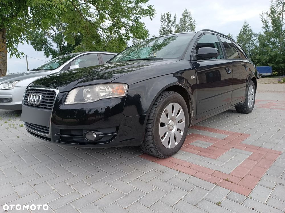 Audi A4 - 1