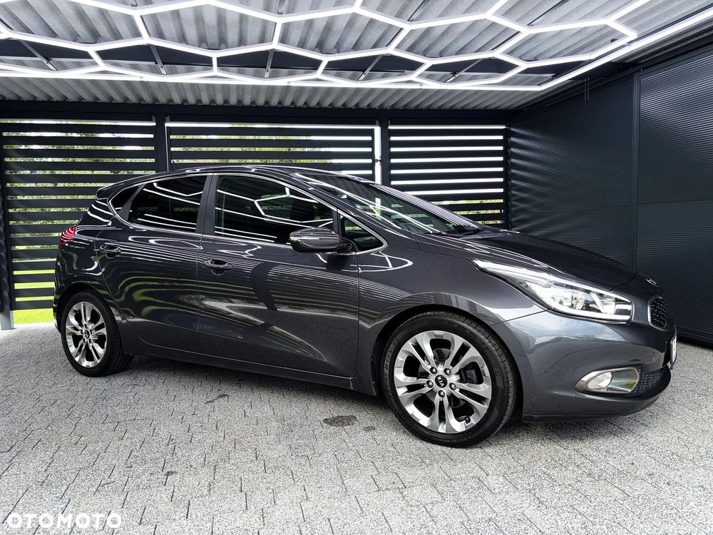 Kia Ceed 1.6 GDI DCT Vision - 20