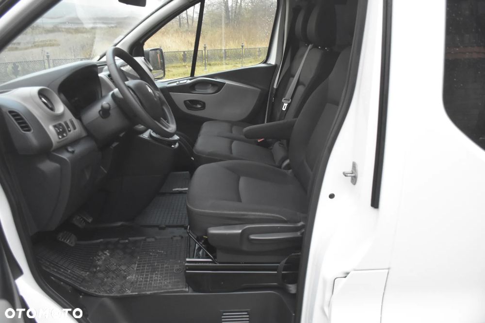 Renault Trafic - 9