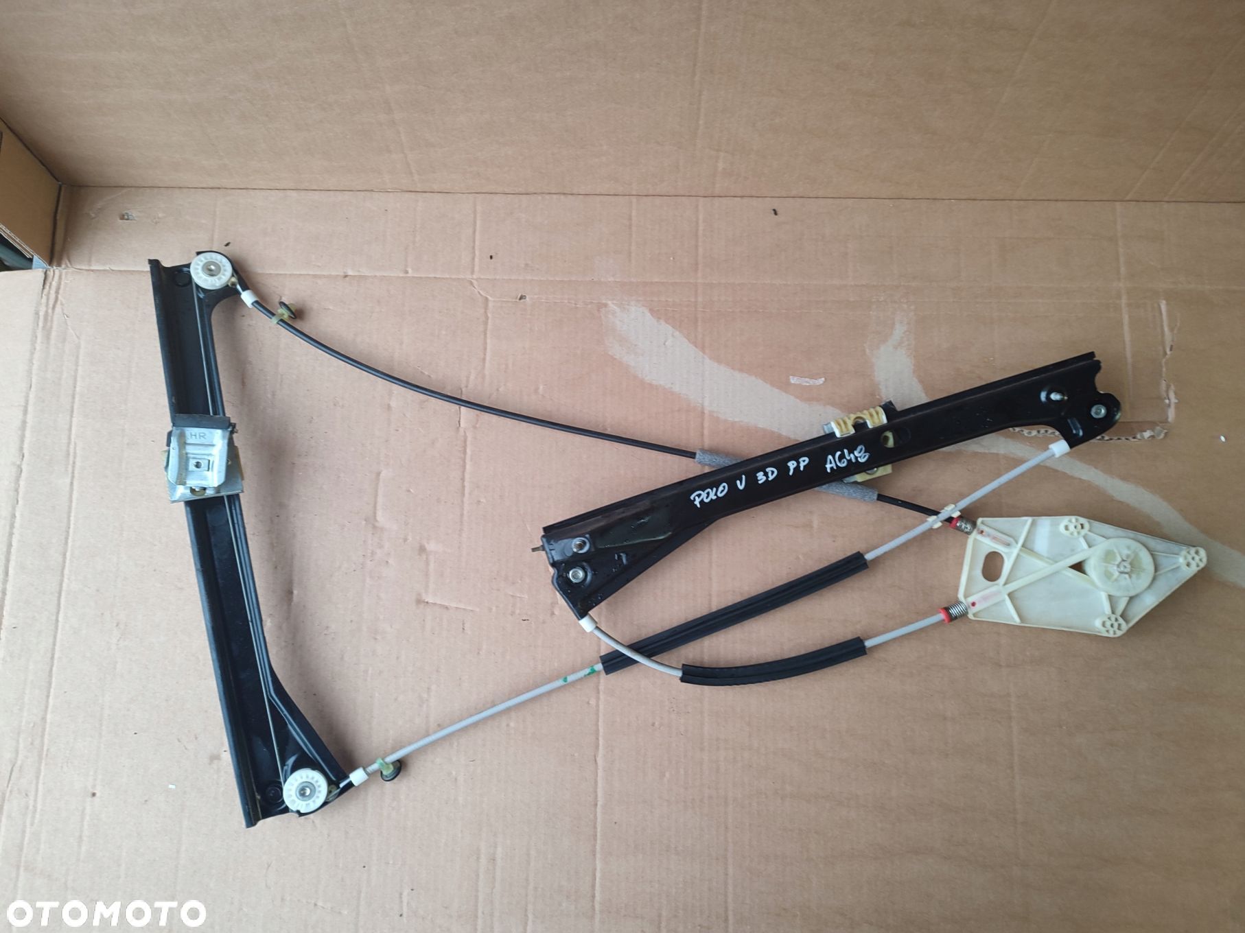 Mechanizm szyby prawy przód pasażera VW POLO V LIFT 6C 3DRZWI 130TYS przeb - 1