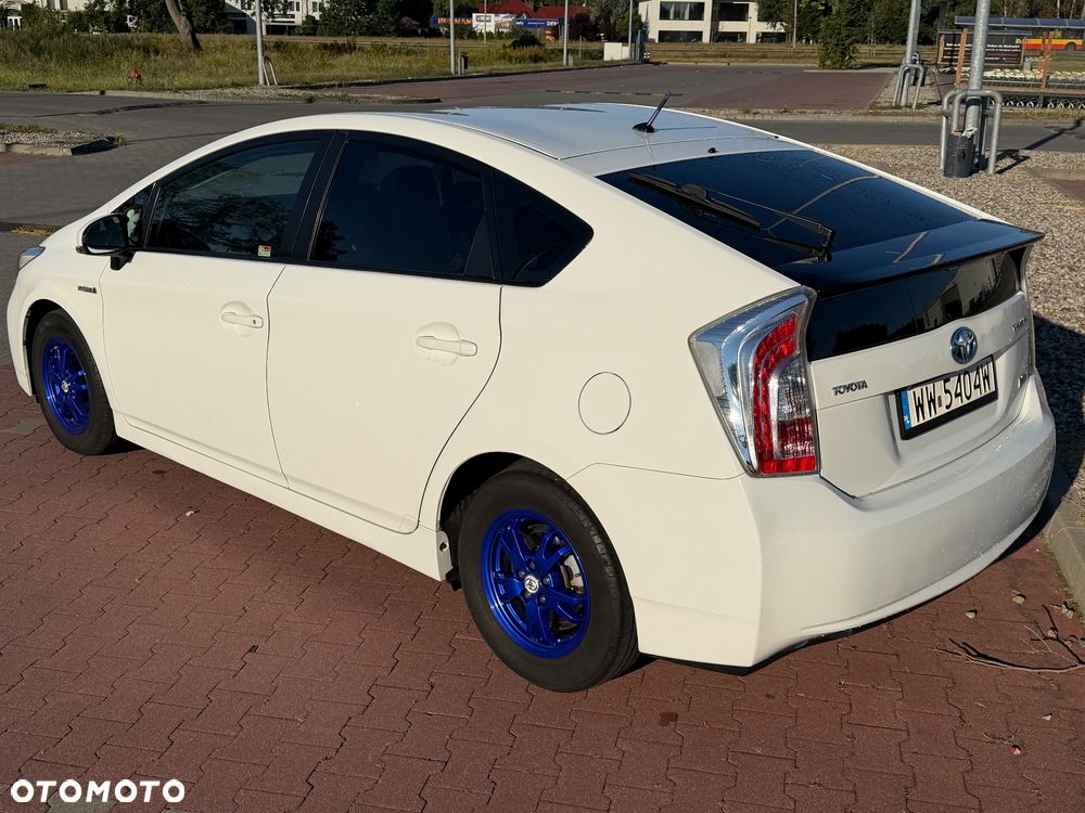 Toyota Prius 1.8 Hybrid Prestige - 2