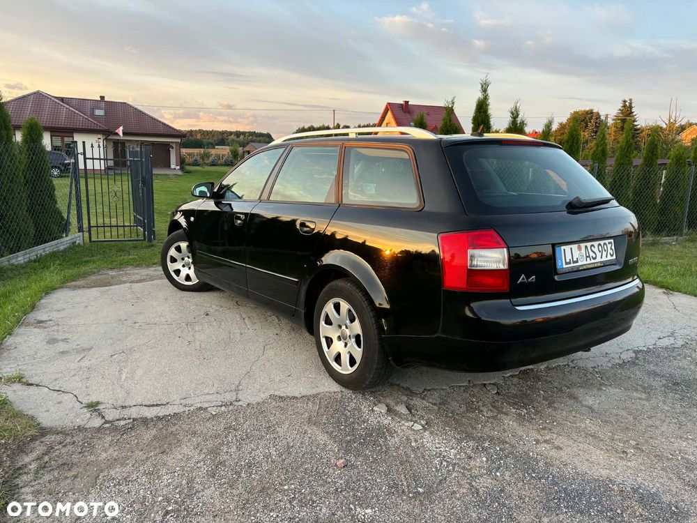 Audi A4 Avant - 3