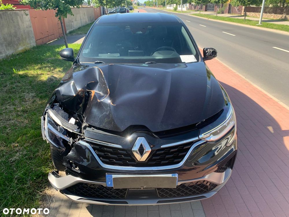 Renault Arkana E-TECH 145 R.S.LINE - 8