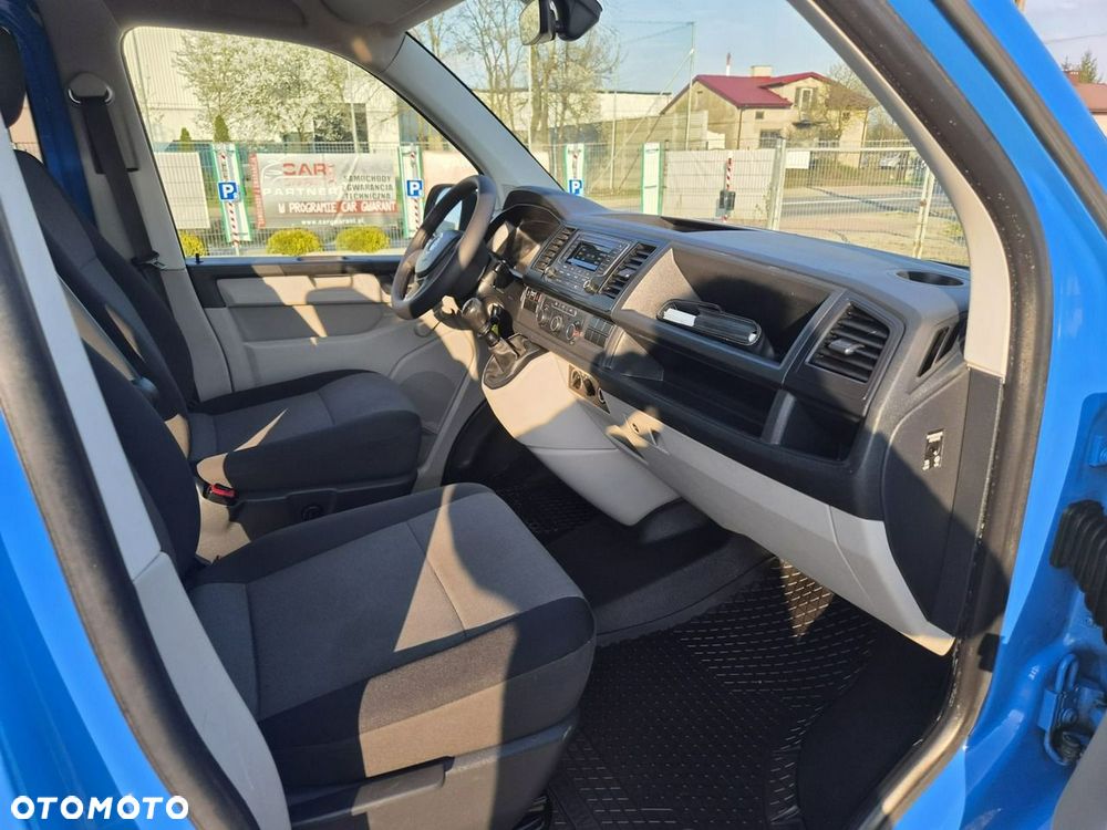 Volkswagen Transporter - 7