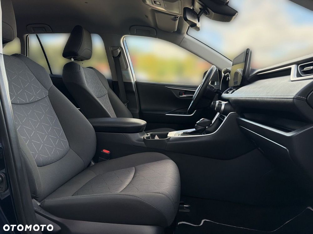 Toyota RAV4 - 17
