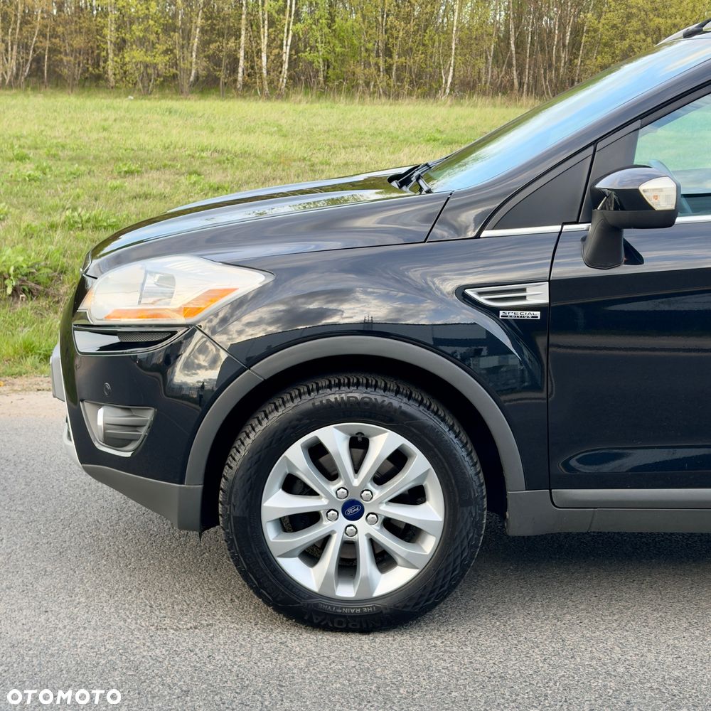 Ford Kuga 2.0 TDCi 4x4 Titanium - 32