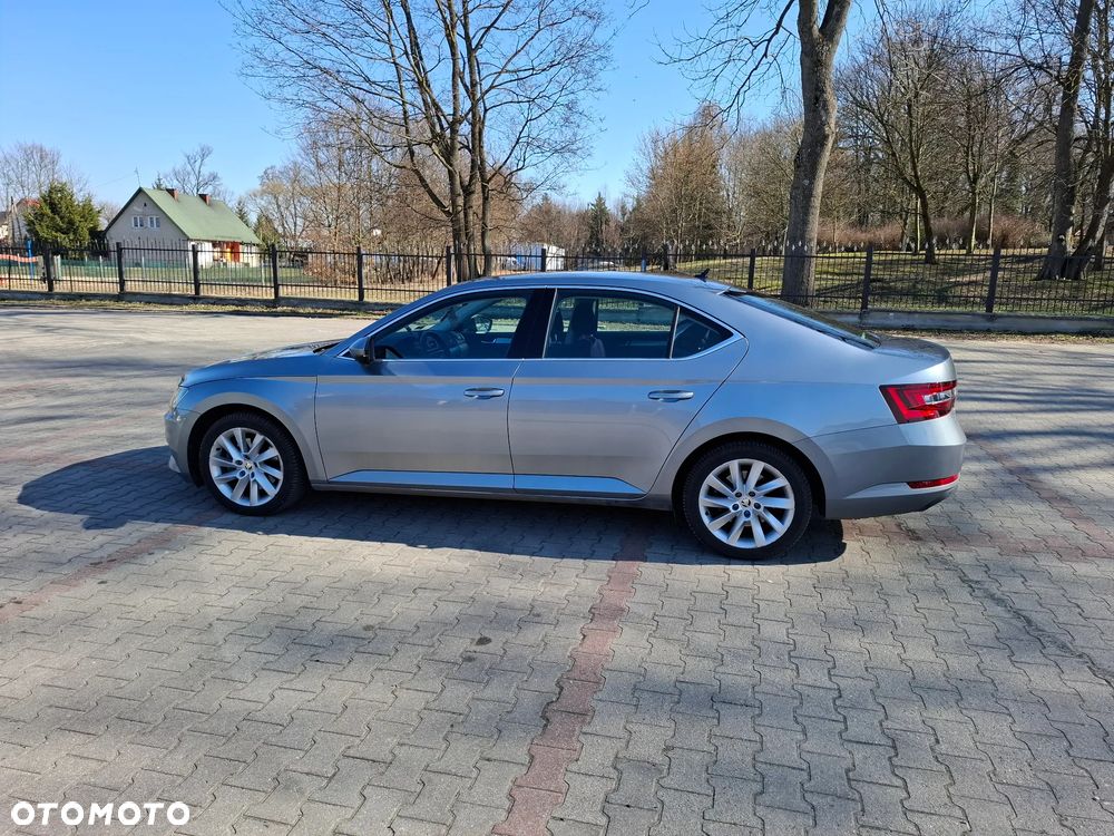 Skoda Superb 1.5 TSI ACT Ambition DSG - 1
