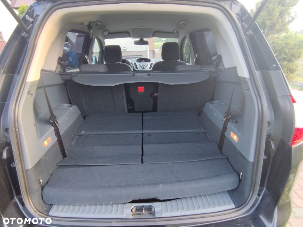 Ford Grand C-MAX - 9