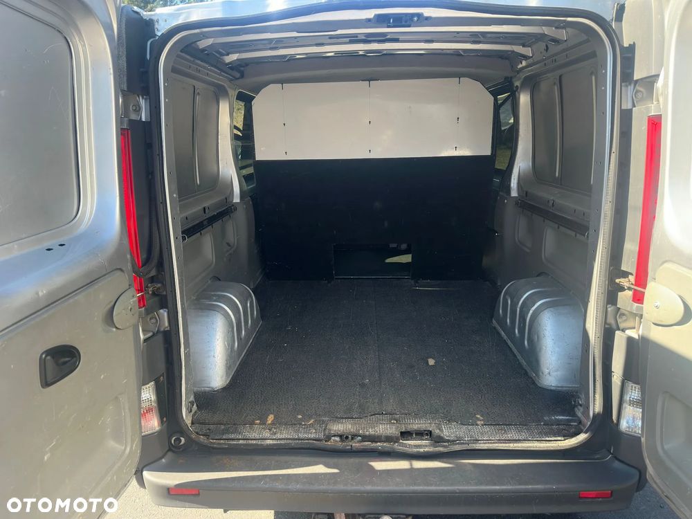 Opel VIVARO - 8