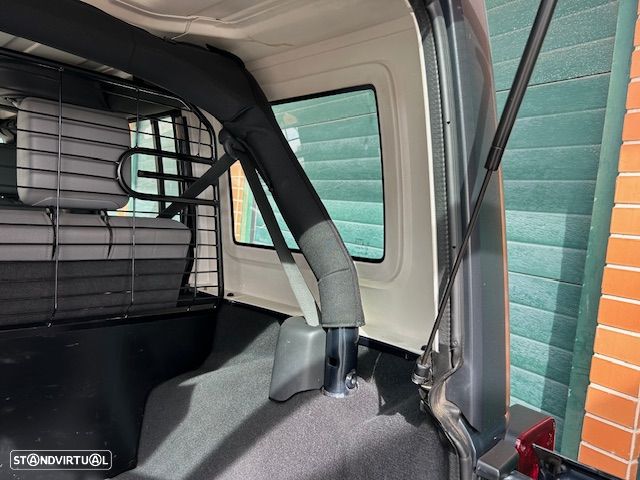 Jeep Wrangler Unlimited 2.8 CRD ATX Sahara Limited - 26