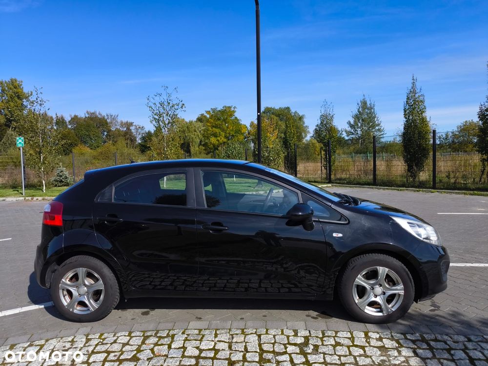 Kia Rio 1.2 M - 7