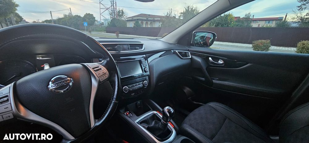 Nissan Qashqai 1.6L dCi Start/Stop 4X4-i Tekna - 3