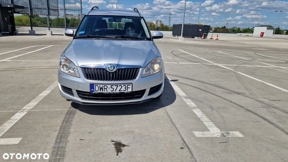 Skoda Roomster 1.4 16V Comfort - 4