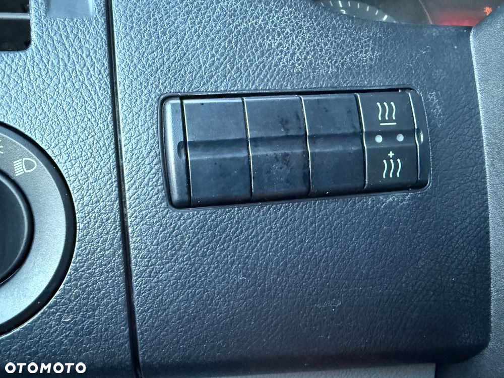 Volkswagen CRAFTER - 16