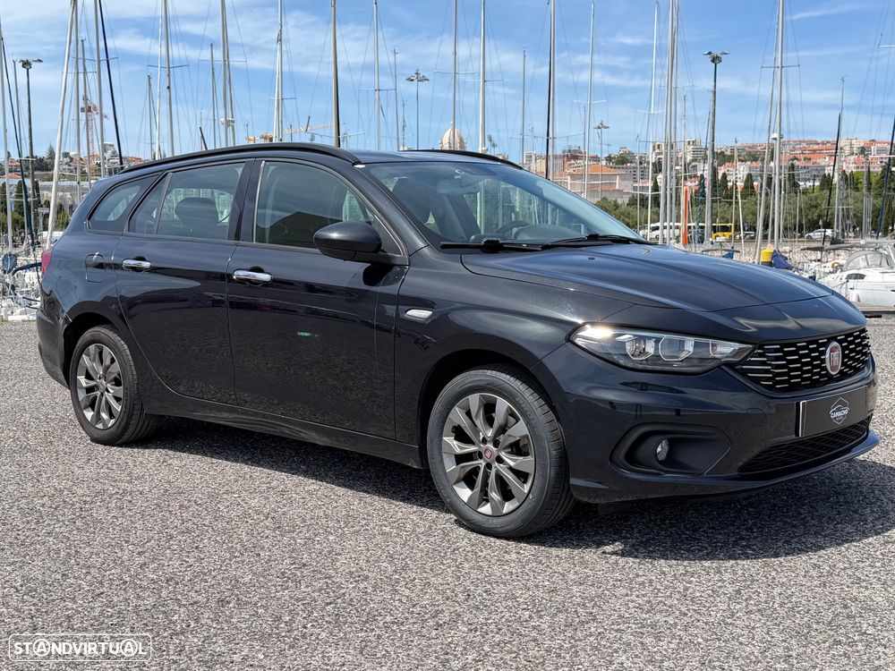 Fiat Tipo Station Wagon 1.3 M-Jet Lounge Tech - 21