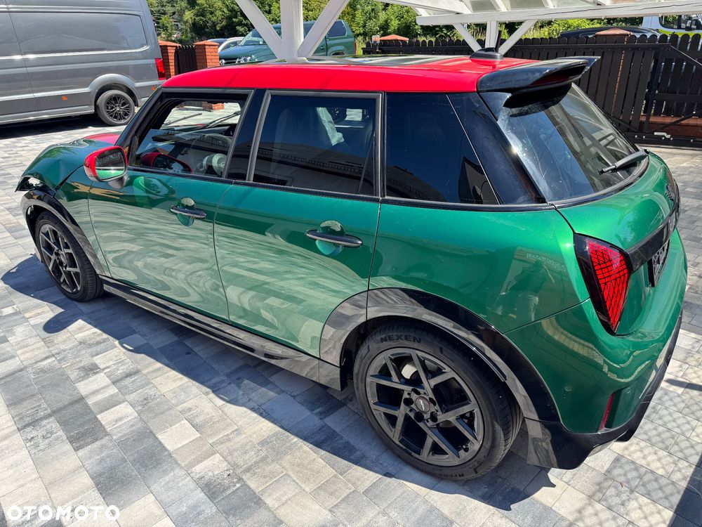 MINI Cooper S John Works Trim - 3