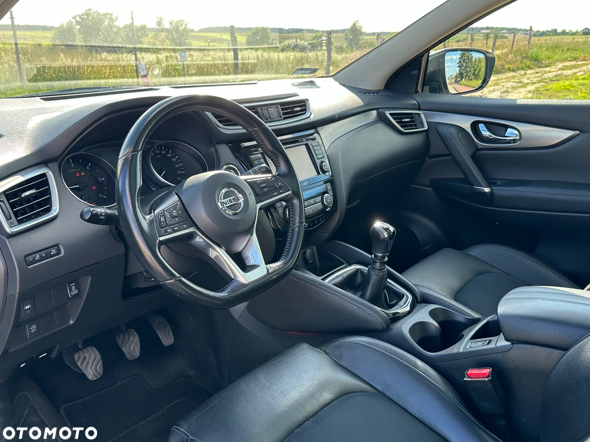 Nissan Qashqai 1.6 DCi 4x4 Tekna+ - 8