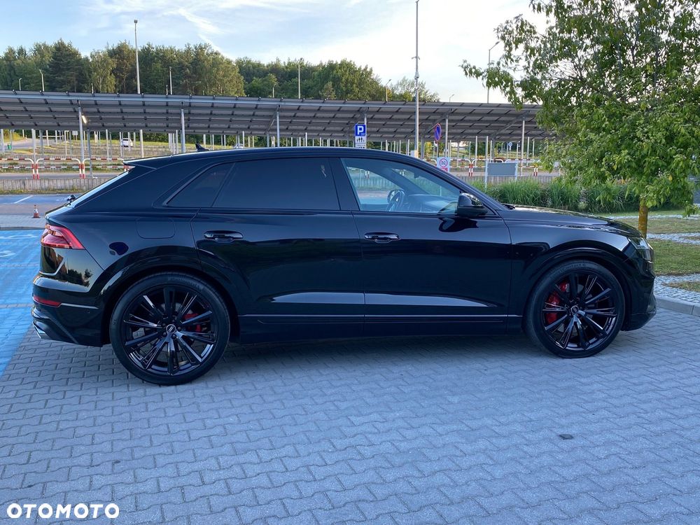 Audi SQ8 - 24