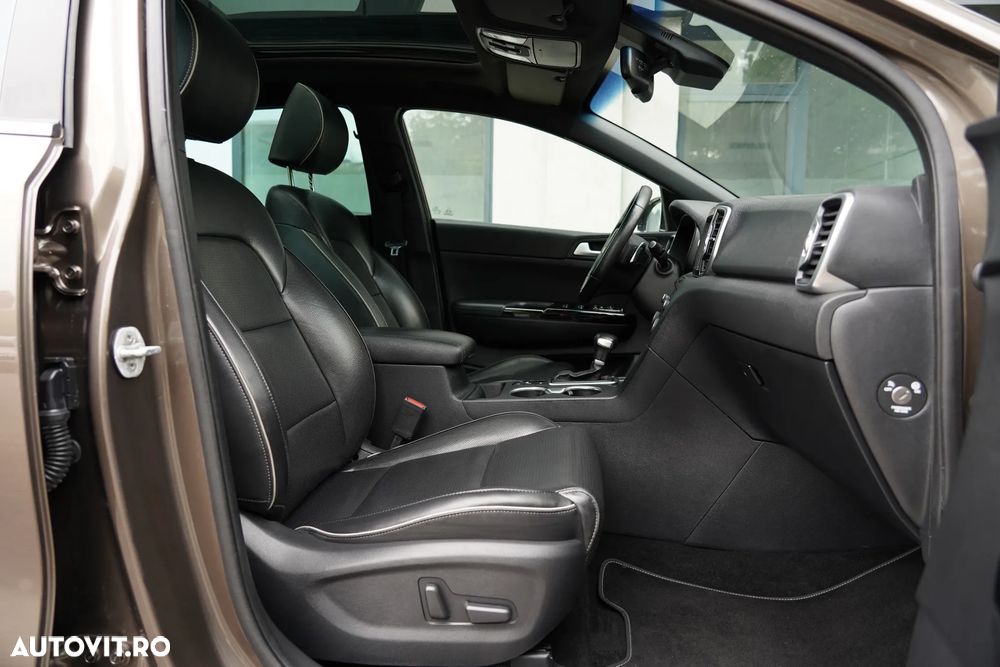 Kia Sportage 2,0 CRDI AWD Aut. GT Line - 10