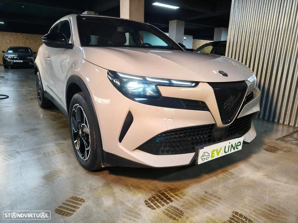 Alfa Romeo Junior Elletrica 50 kWh - 8