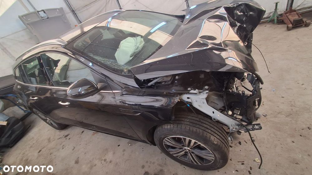 Renault Megane TCe 140 GPF EDC INTENS - 2