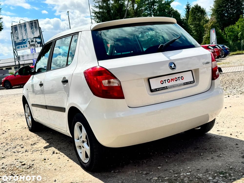 Skoda Fabia - 4
