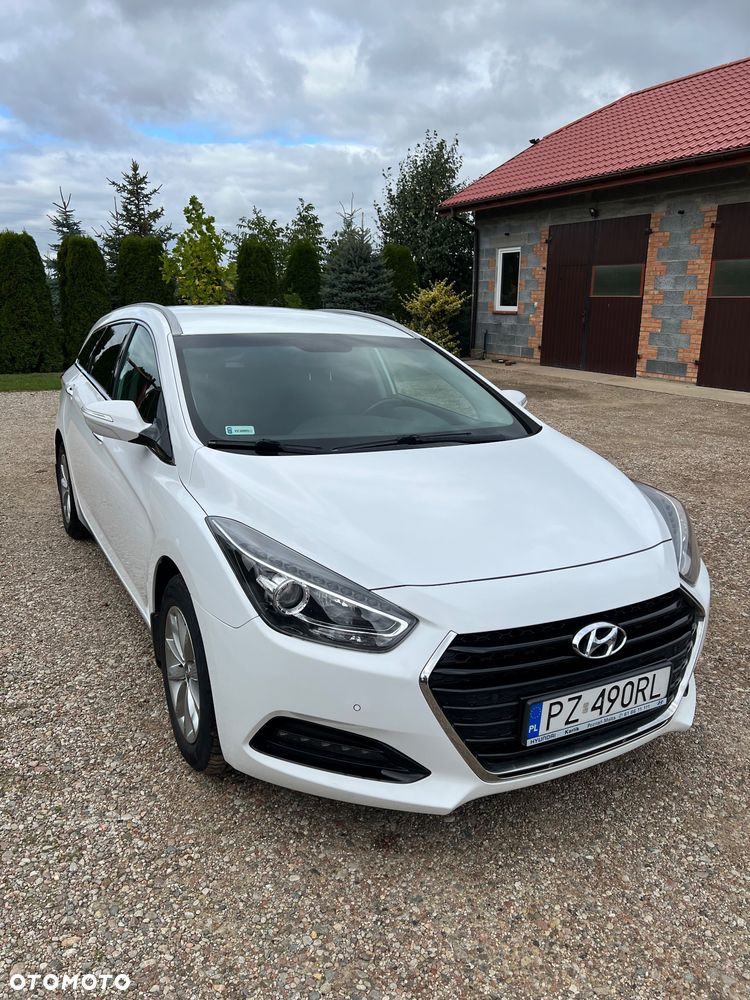 Hyundai i40 1.7 CRDi Comfort - 1