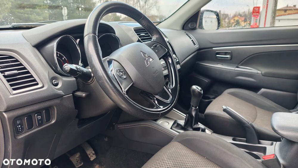 Mitsubishi ASX - 20