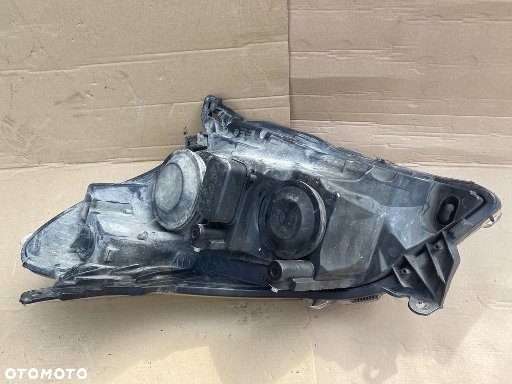 Lampa Opel Astra H III prawa OE - 3