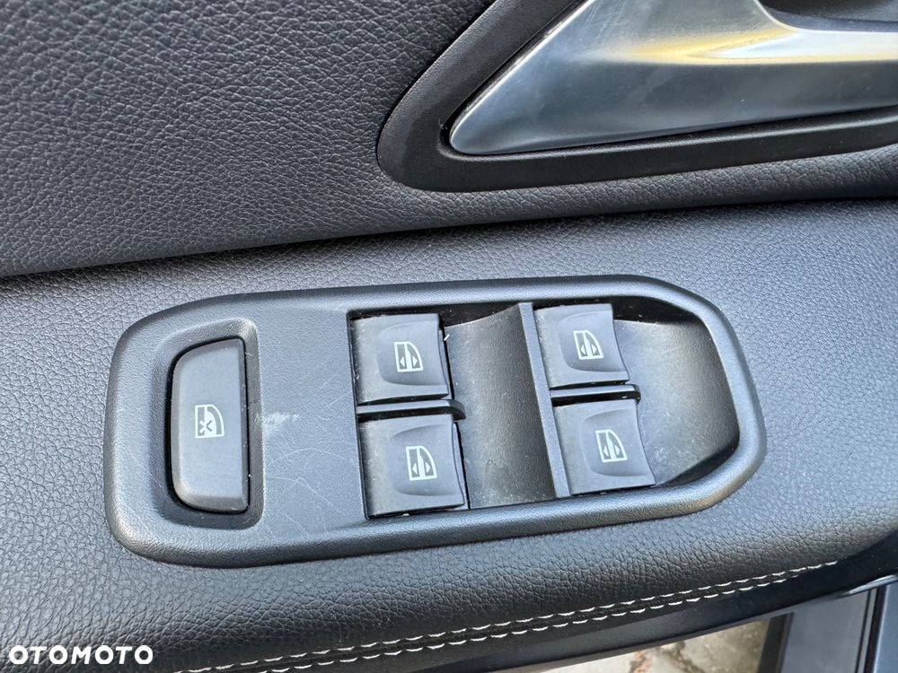 Dacia Duster TCe 130 2WD Sondermodell Extreme - 13