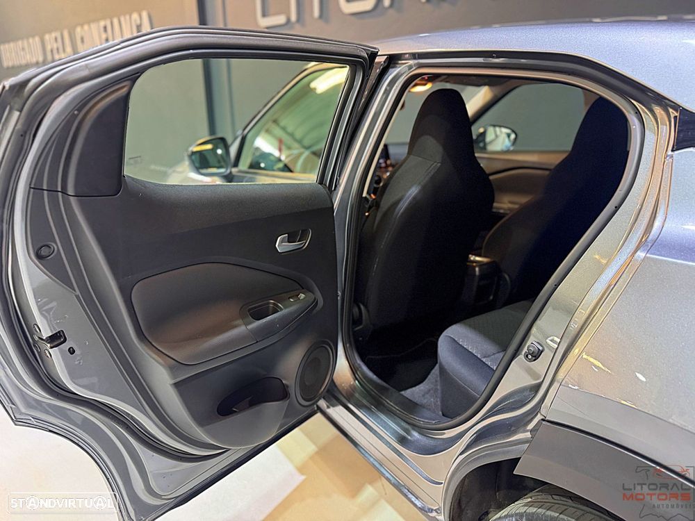 Nissan Juke 1.0 DIG-T Acenta+ DCT - 16