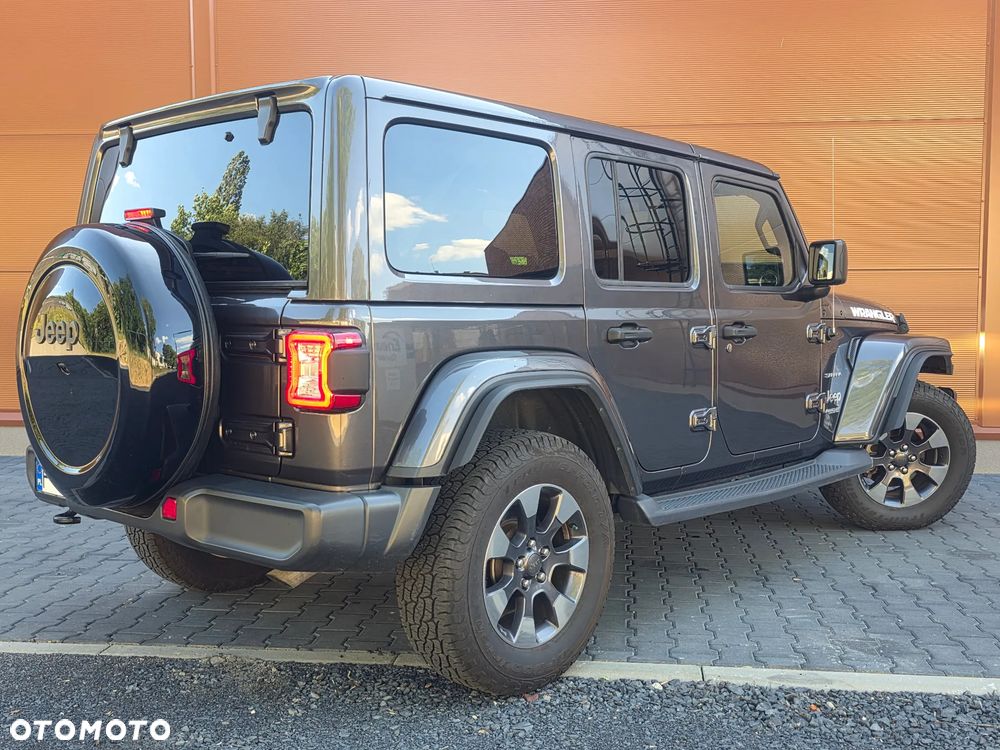 Jeep Wrangler 3.6 Unlim Sahara - 10