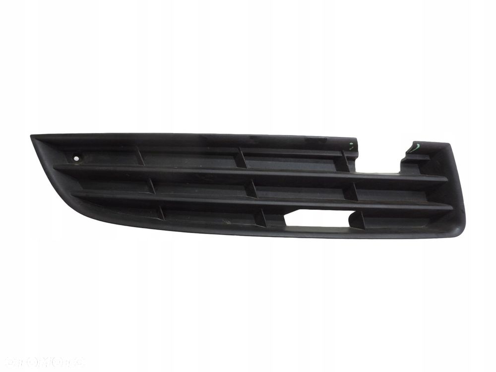 KRATKA ZDERZAKA PRAWA VW PASSAT B6 - 1
