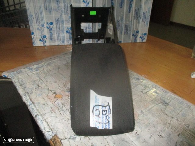Apoio De Braço 1Z0864207D SKODA OCTAVIA 2010 - 1