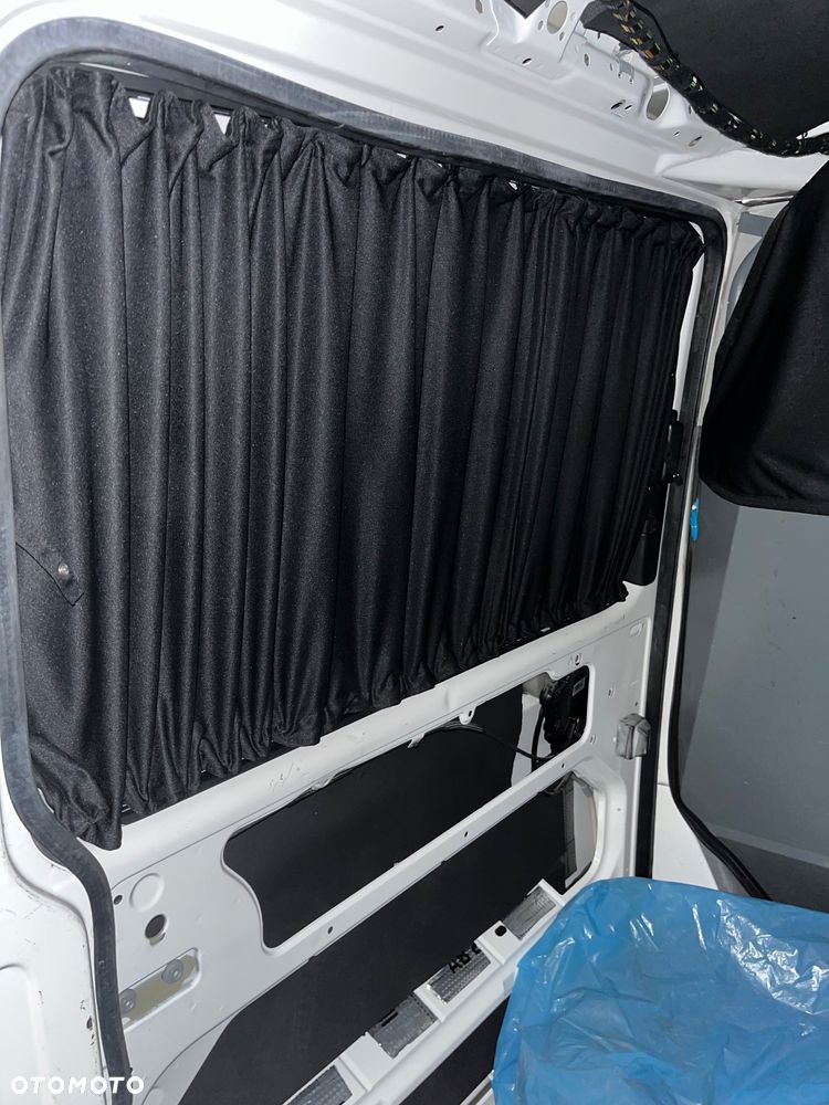 Volkswagen TRANSPORTER T5 - 14