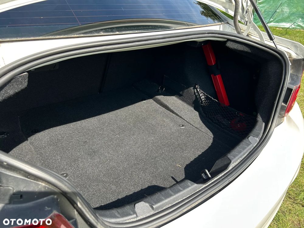 BMW Seria 2 - 8