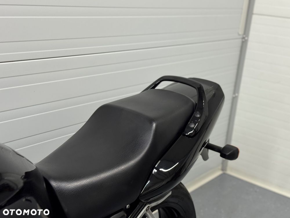 Yamaha FZ6 - 19