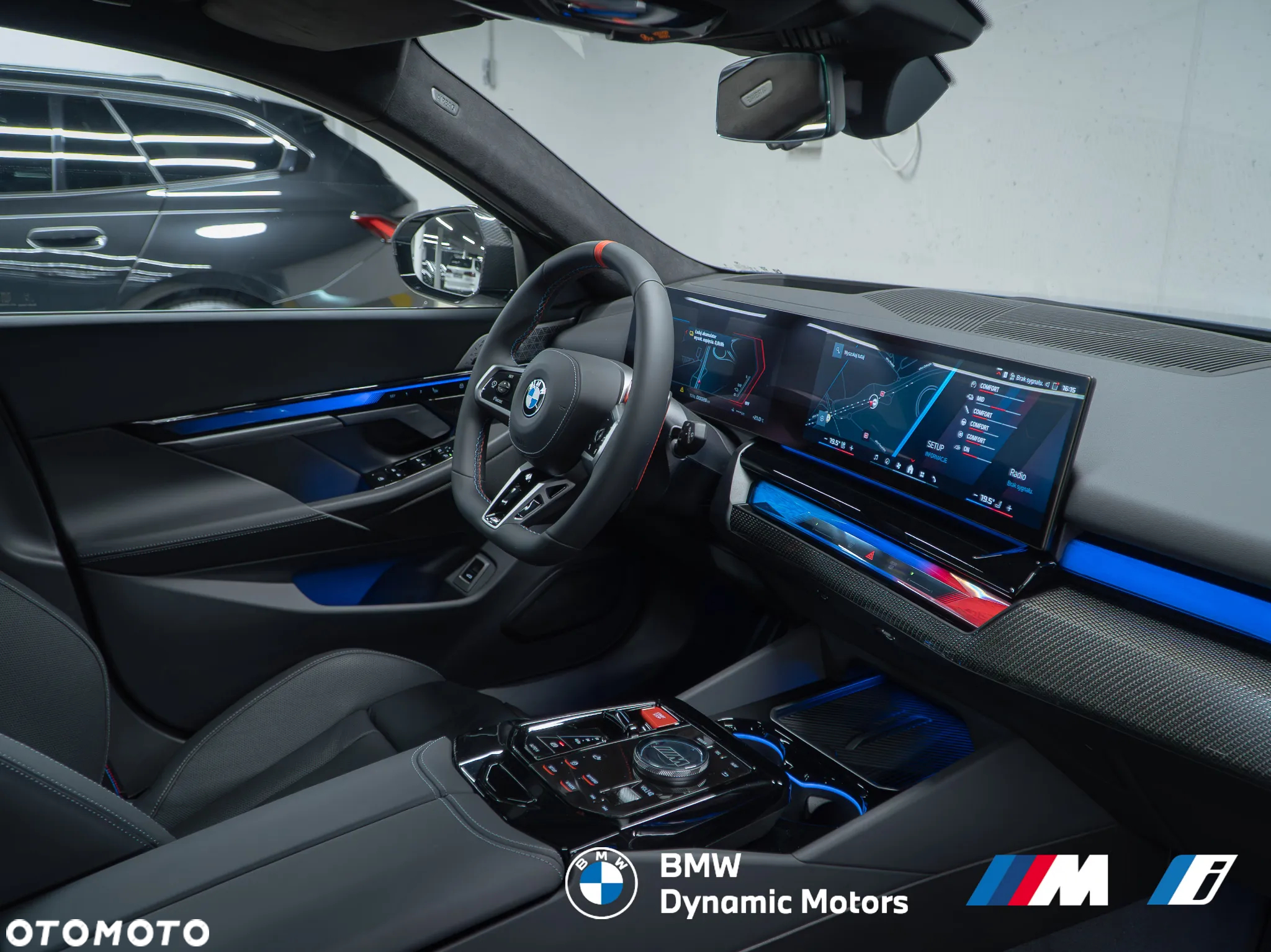 BMW M5 xDrive Touring - 23