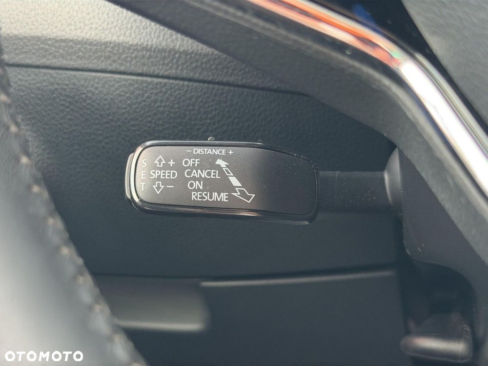 Skoda Superb 2.0 TDI SCR Style DSG - 23