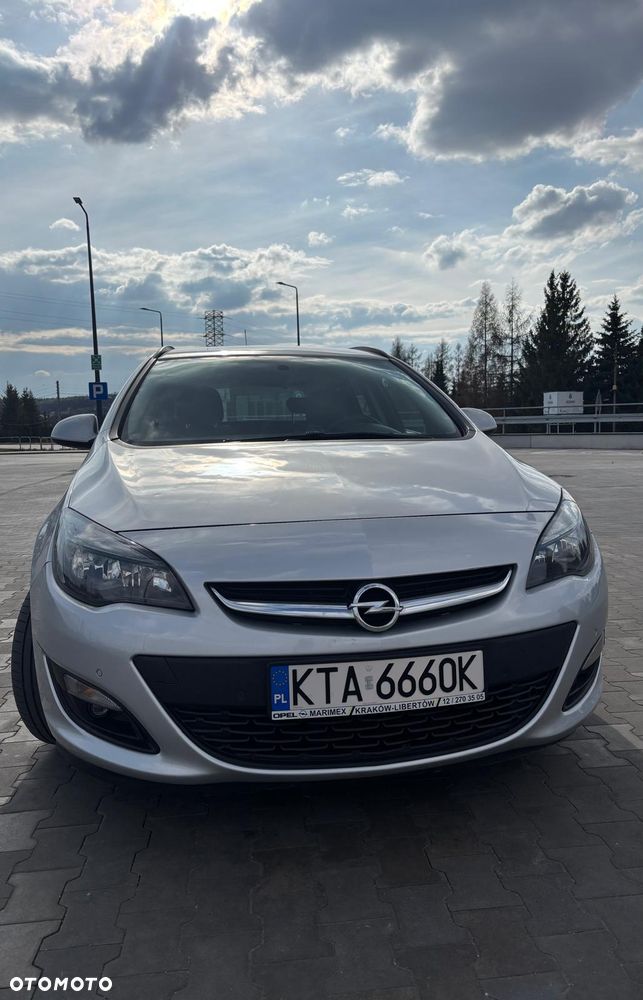 Opel Astra 1.4 T Cosmo EU6 - 7