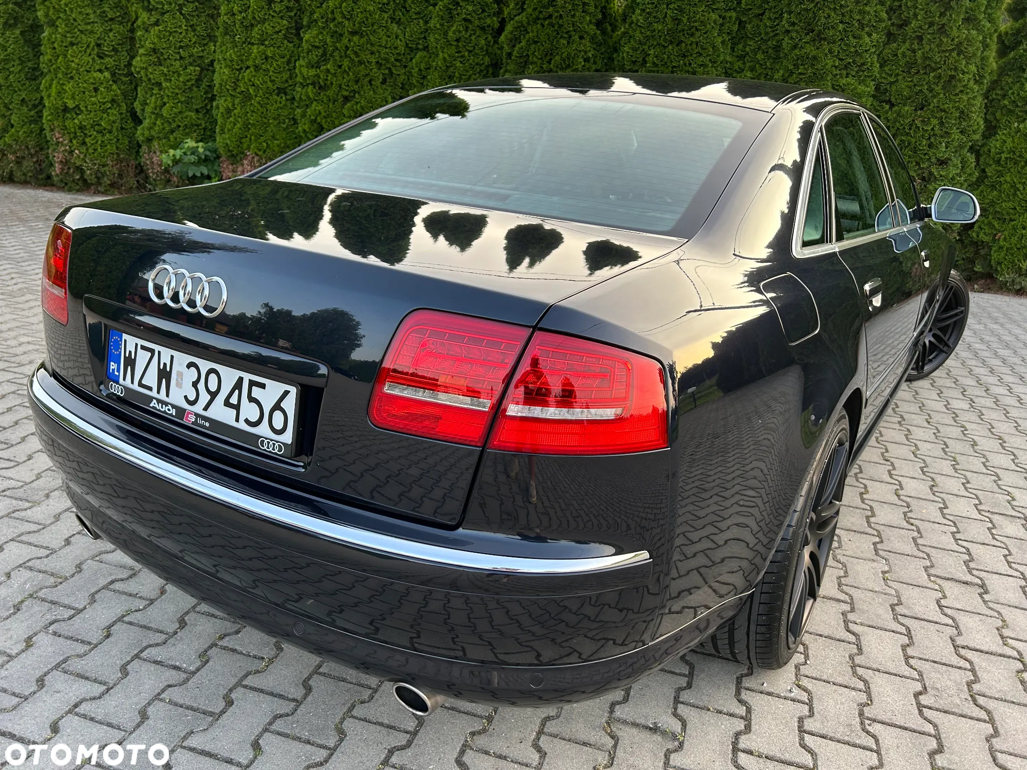 Audi A8 4.2 FSI L Quattro - 18