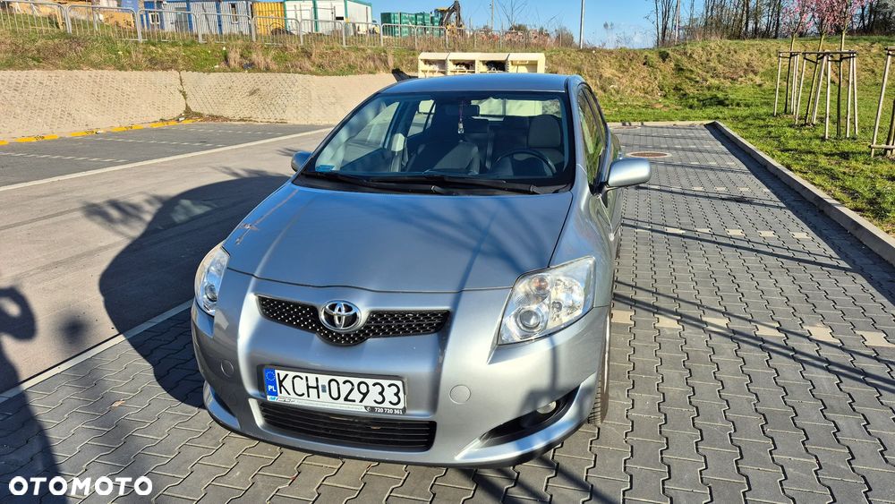Toyota Auris 1.6 VVT-i Team - 3