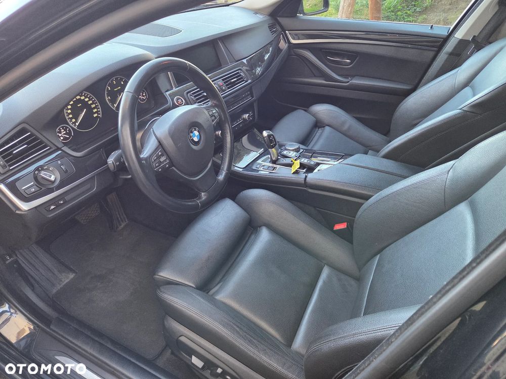 BMW Seria 5 520d Sport - 5