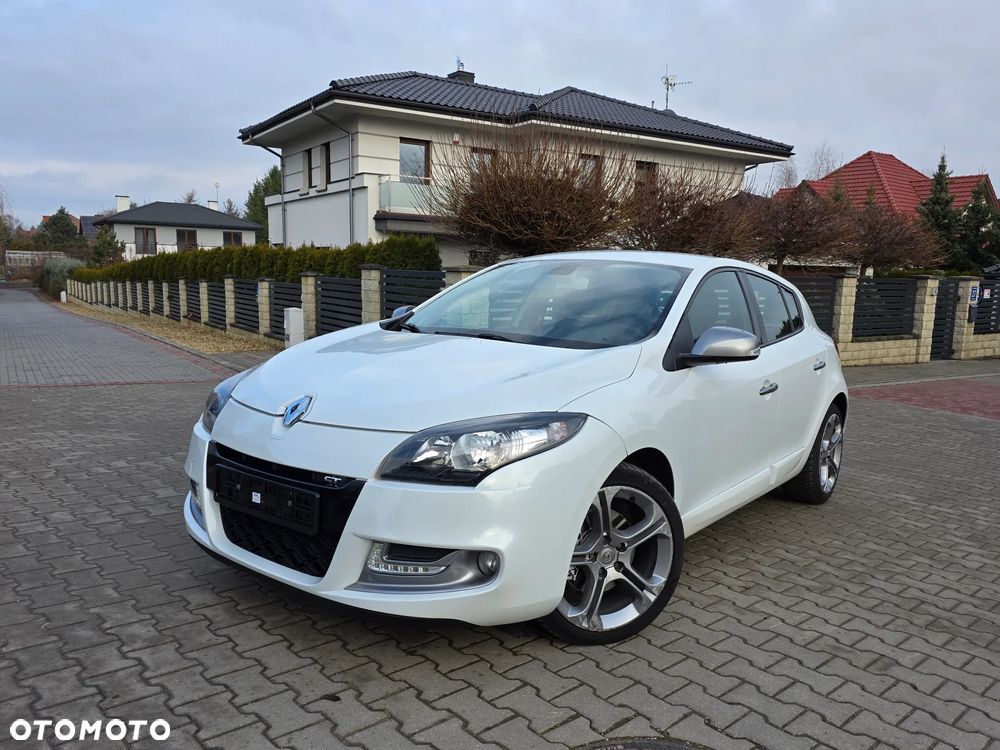 Renault Megane TCe 180 GT - 22