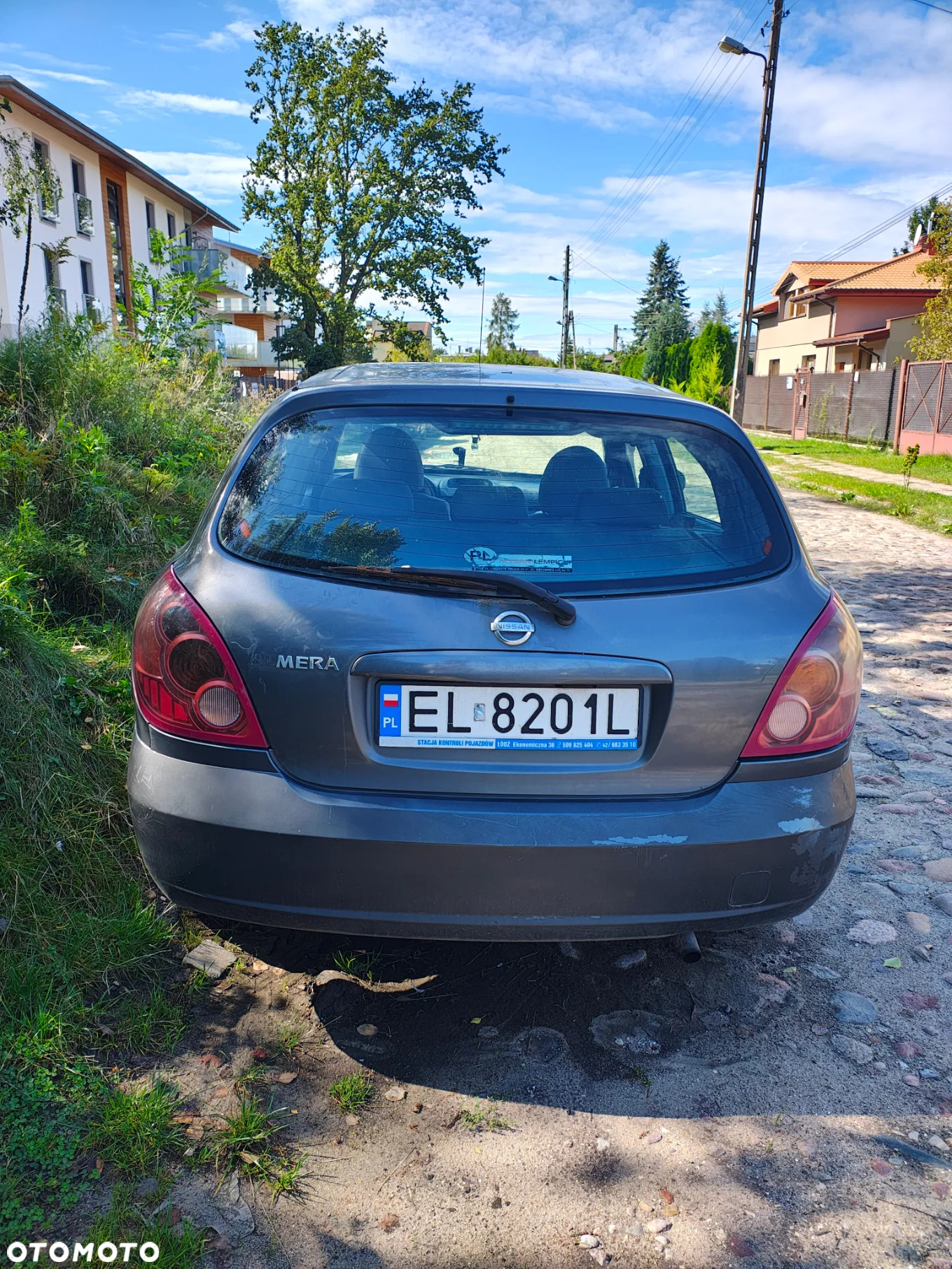 Nissan Almera - 2