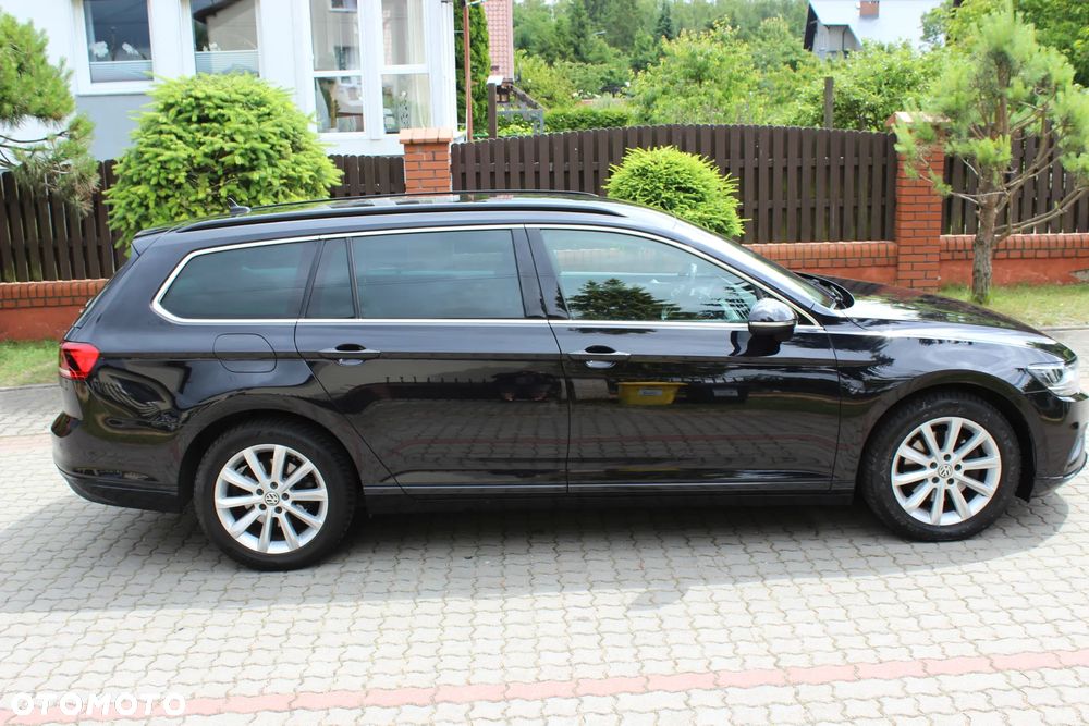 Volkswagen Passat Variant 2.0 TDI SCR DSG Business - 5