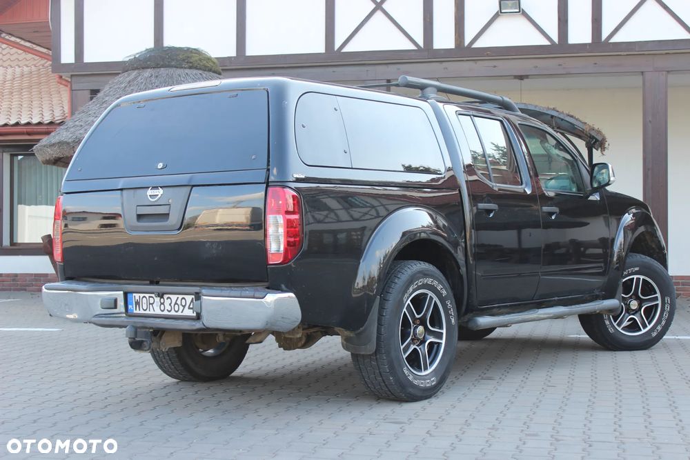 Nissan Navara 2.5 D Platinum - 30