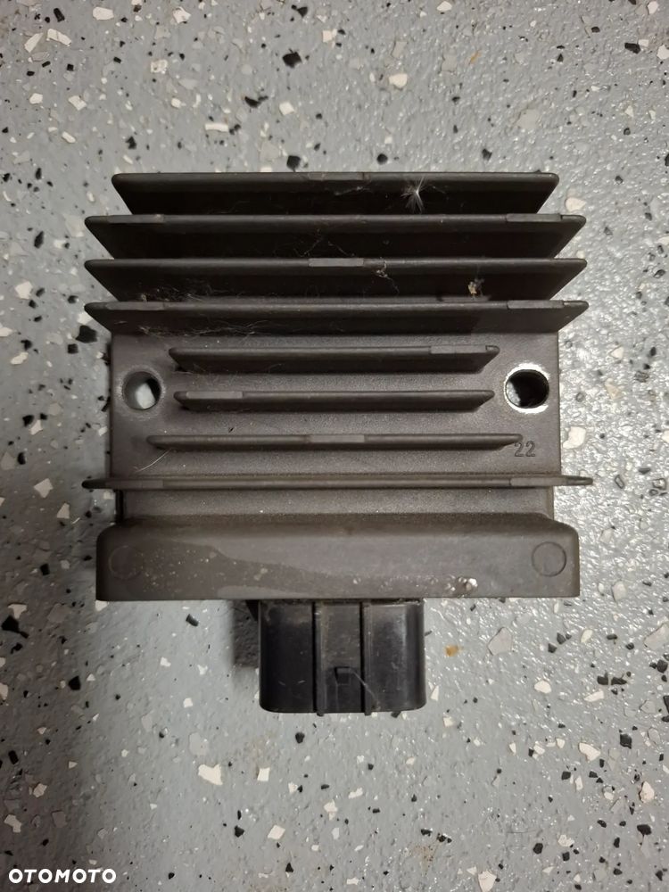 Kawasaki Z1000 Z900 Z650 650 Ninja Versys RS SX regulator napięcia - 1